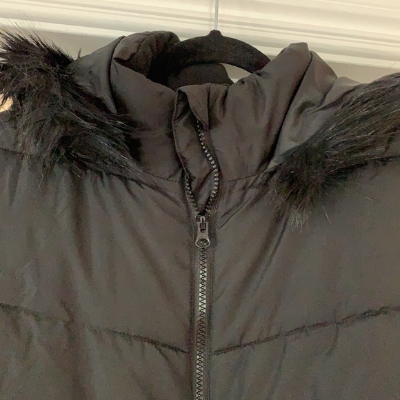 Gap Factory long black puffer coat - Picture 3 of 6